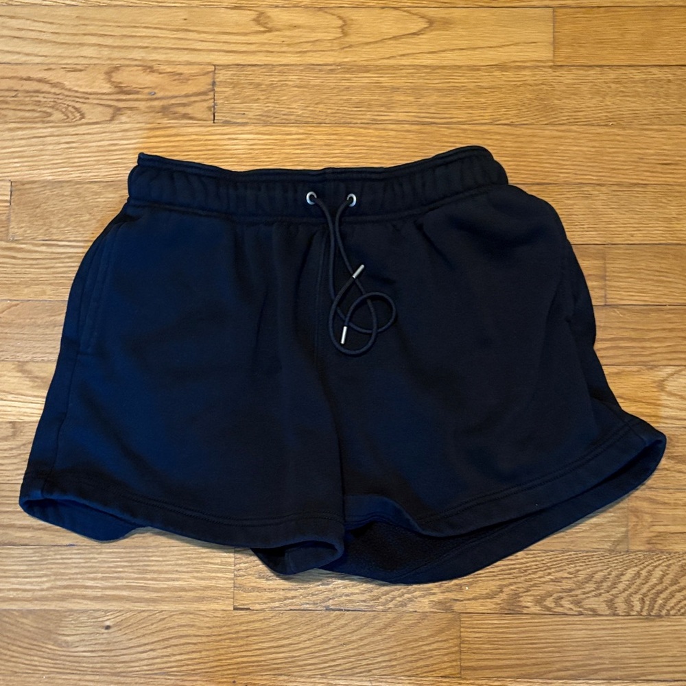 Cozi Yabsia Fleece Shorts